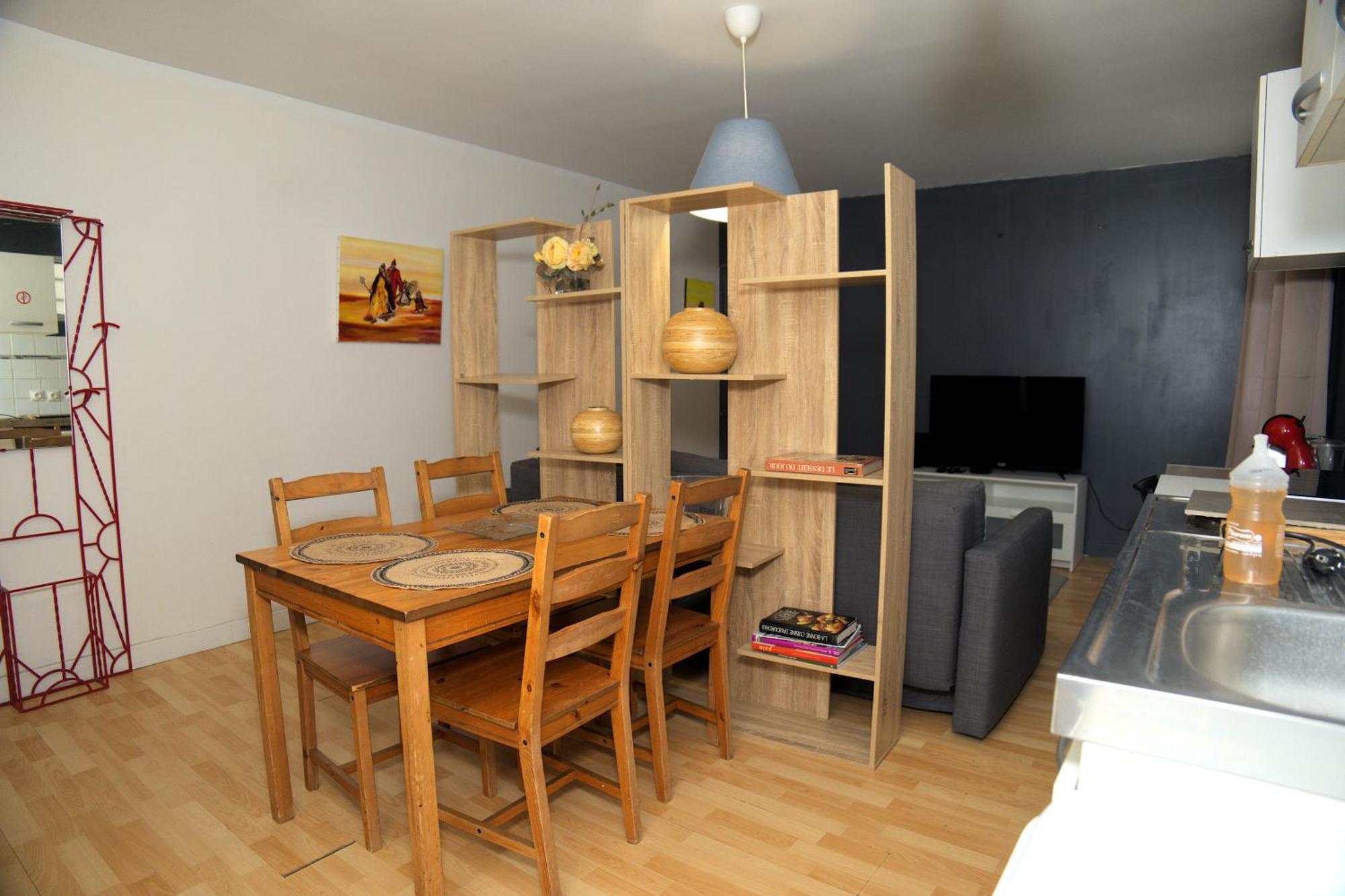 Appartement Sympa Entre Paris Et Disneyland Noisy-le-Grand Kültér fotó